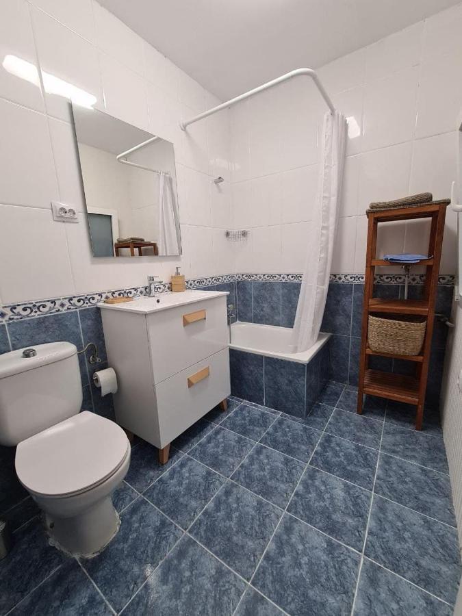 122A - Emblematica Vivienda En Playa San Lorenzo Хихон Экстерьер фото