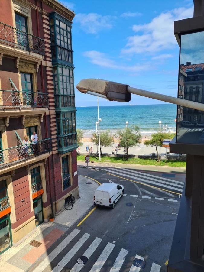 122A - Emblematica Vivienda En Playa San Lorenzo Хихон Экстерьер фото