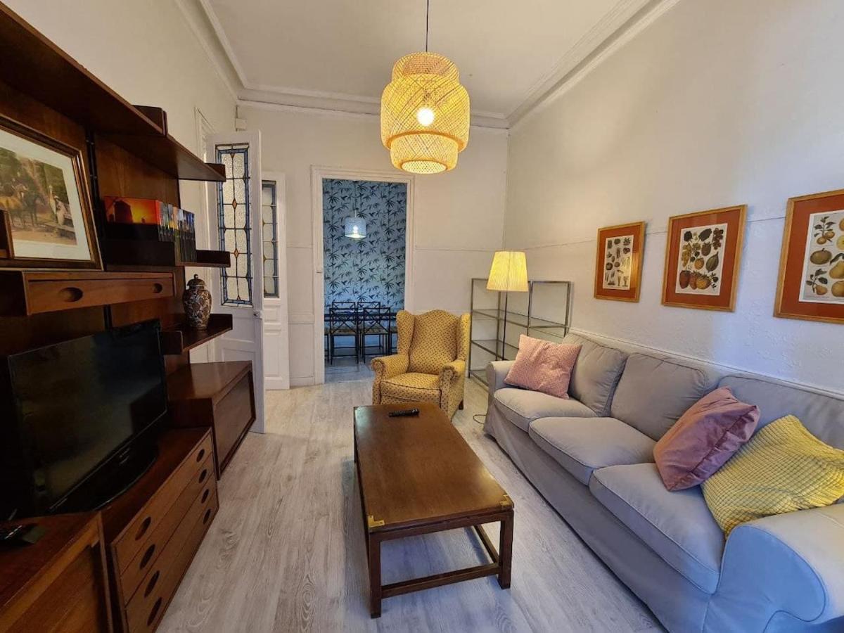122A - Emblematica Vivienda En Playa San Lorenzo Хихон Экстерьер фото